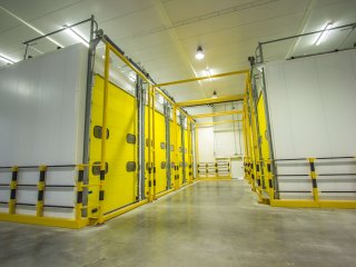 View on ethylene ripening rooms. Photo by ASP-media/Shutterstock.com