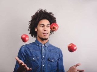 Humans can 'easily' learn how to juggle. Photo by Paranamir/Shutterstock.com